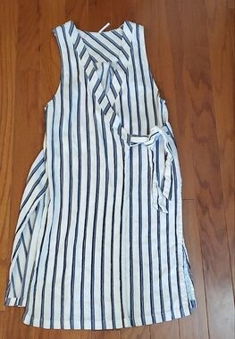 Free People Women Sleeveless Striped wrap Tunic White with Textured stripe Small
